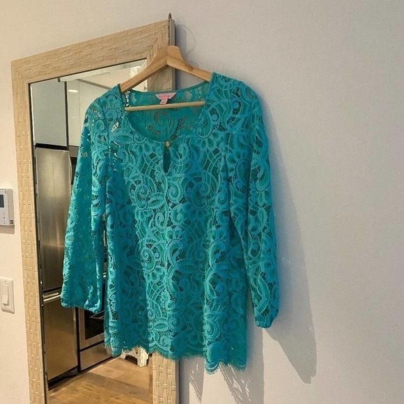 LILI PULITZER  turquoise long sleeve lace top / shirt/ blouse, size small - Picture 2 of 3